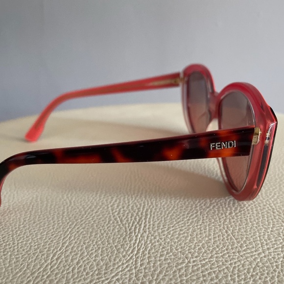 Fendi Sunglasses main image 4